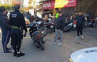 Afacanların düzenekli plakayla motosiklet turu polise...