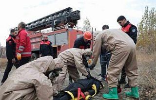 Ağrı’da gerçeği aratmayan afet tatbikatı