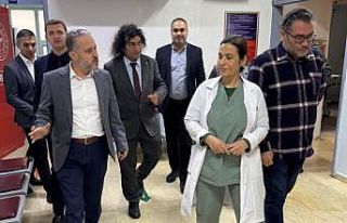 Akçakoca Devlet Hastanesinde inceleme yaptı