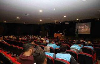 Alanya Belediyesi personeline iş sağlığı ve kadına...