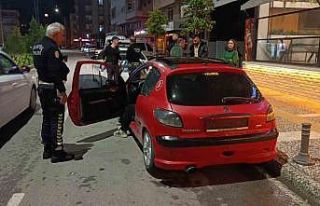 Alkollü araç kullanmaktan ehliyetine el konulan...