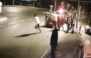 Alkollü sürücü arabayı bırakıp polisten kaçtı:...