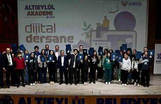 Altıeylül’den öğrencilere akademi dijital dershane