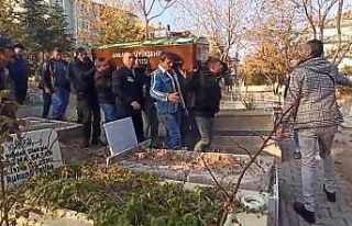 Ankara oyun havaları ile tanınan sanatçı Savaş...