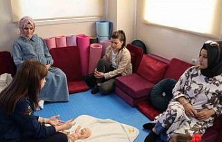 Anne adayları anneliği bu okulda öğreniyor