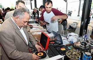 Antikacılar, Pazar günü Mevlana’da buluşuyor