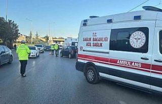 Araç başında kalp krizi geçirdi, 2 otomobile çarparak...