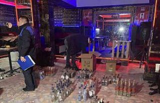 Avcılar’da sahte içki operasyonunda 25 litre etil...