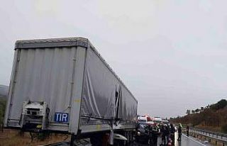 Aydın-Muğla karayolunda zincirleme kaza: 5 yaralı