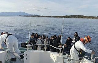 Ayvacık açıklarında 29 kaçak göçmen yakalandı