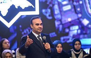 Bakan Kacır: “Türkiye yörüngeler arası uydu...