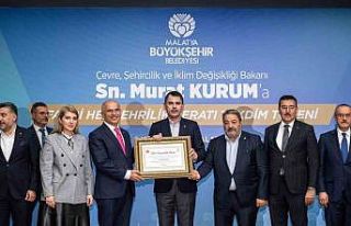 Bakan Kurum: "Deprem bölgesini dünyanın en...