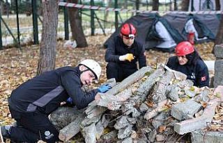 Bakırköy’de ’Afete Hazırlık Günü’nde tatbikat...