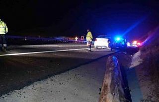 Balıkesir’de tomruk yüklü tır dehşet saçtı:...