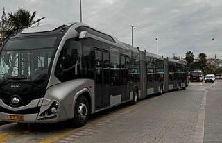 Bandırma’da 282 kişilik metrobüs hizmete girdi