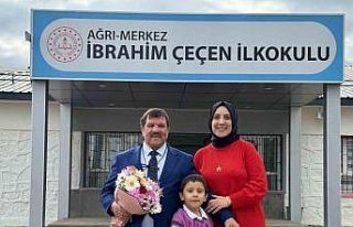 Başarılarla dolu 45 yıllık öğretmenlik hayatına,...