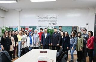 Başkan Bahçetepe Öğretmenler Günü’nü kutladı