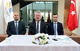 Başkan Karabatı muhtarlarla bir araya geldi