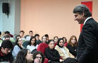 Başkan Kocaman anlattı, öğrenciler dinledi