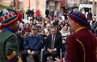 Başkan Kurnaz: "Çocuklarımızın gülümsemesi...
