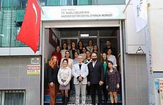 Başkan Tetik Öğretmenler Gününü’nü kutladı