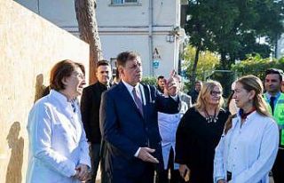 Başkan Tugay’dan Eşrefpaşa Hastanesi incelemesi