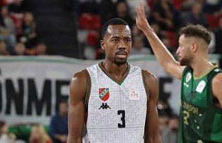 Basketbol Süper Ligi: Karşıyaka: 104 - Yalovaspor:...