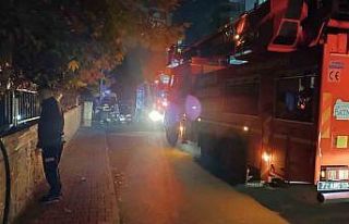 Batman’da kapıcı dairesinde çıkan yangında...
