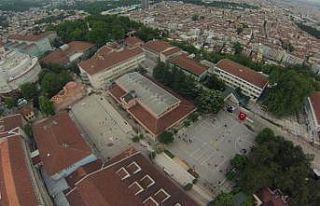 Bursa’da asırlık meslek lisesine, tarihi yapının...
