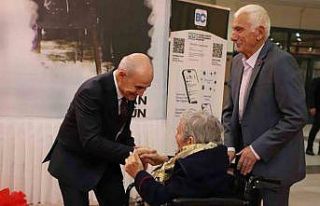 Büyükçekmece’de binlerce öğretmen "Öğretmenler...