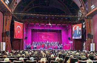 Büyükşehir 100 yaş evi üyelerinden ‘Ata’ya...