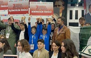 Canikli öğrenciler projeleri ile birinci oldu