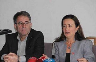 CHP’li Özalper, Devlet Bahçeli isminin neden kaldırıldığını...