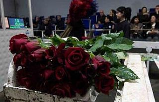 Çiçek mezatlarında Öğretmenler Günü hareketliliği