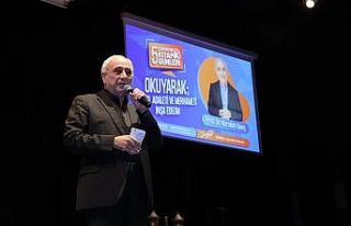 "Çocuklara güzel dili değil, kaş çatmayı...