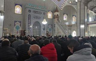 Cuma hutbesinde “kumar” vurgusu: "Kumar,...