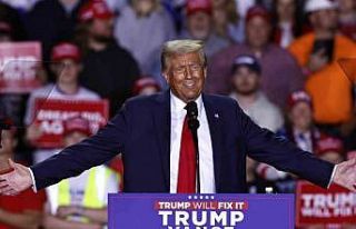 Cumhuriyetçi Parti Başkan Adayı Trump oyunu kullandı:...