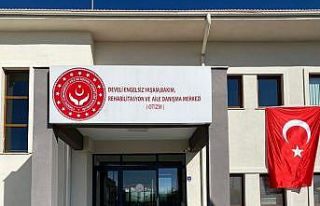 Develi’de otizmli bireylere hizmet devam ediyor