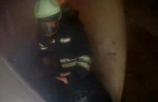 Diyarbakır’da 3 katlı binada çıkan yangında...