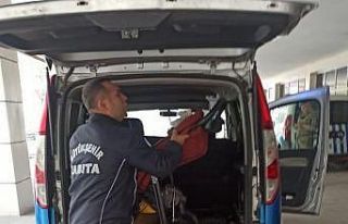 Düşerek başından yaralanan küçük çocuğu ilk...
