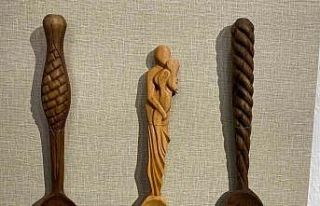 El emeği ve hayal gücüyle şekillenen kaşıklar...
