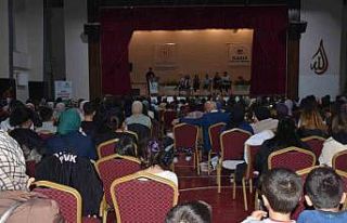 Elazığ’da ‘Güler misin Ağlar mısın’ adlı...