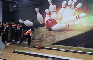 Elazığ’da okullararası bowling müsabakası sona...