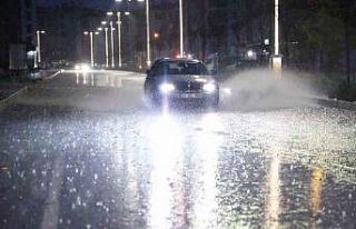 Elazığ’da sağanak yağış etkili oldu