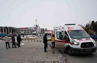 Erzincan yazısının önünde elektrik akımına...