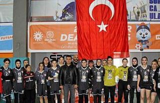 Erzurum ASH Spor Kulübü’nün hentbol galibiyeti