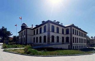 Erzurum Kongre Binası buram buram tarih kokuyor