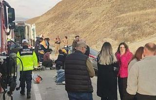 Erzurum’daki kazada can pazarı yaşandı: 2 ölü,...