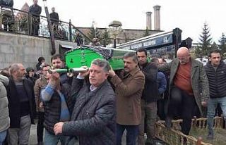 Erzurum’un asırlık ninesi son yolculuğuna uğurlandı