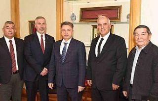 ESVAK’tan Eskişehir Anadolu Üniversitesi Rektörü...